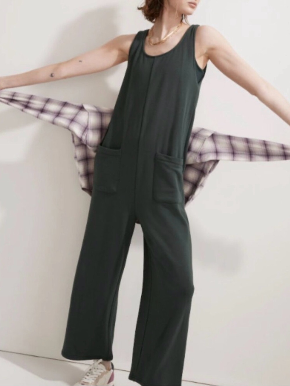 Madewell Sleeveless Pull-On Jumpsuit in Green